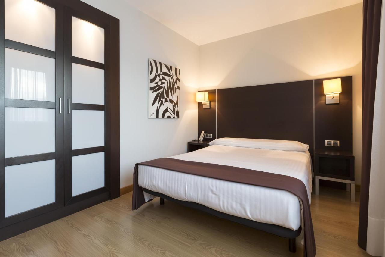 Hotel Plazaola イルルツン エクステリア 写真