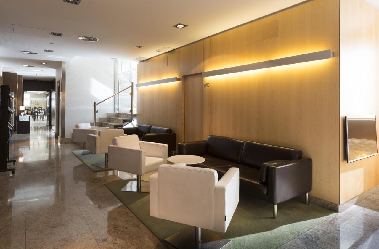 Hotel Plazaola イルルツン エクステリア 写真