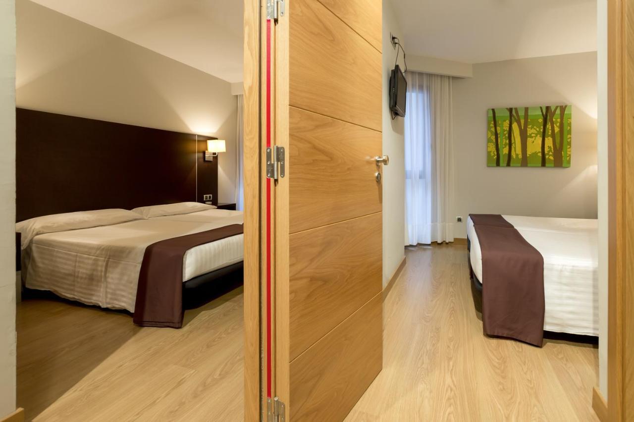 Hotel Plazaola イルルツン エクステリア 写真