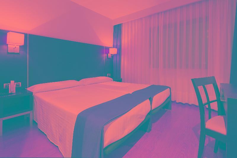 Hotel Plazaola イルルツン エクステリア 写真